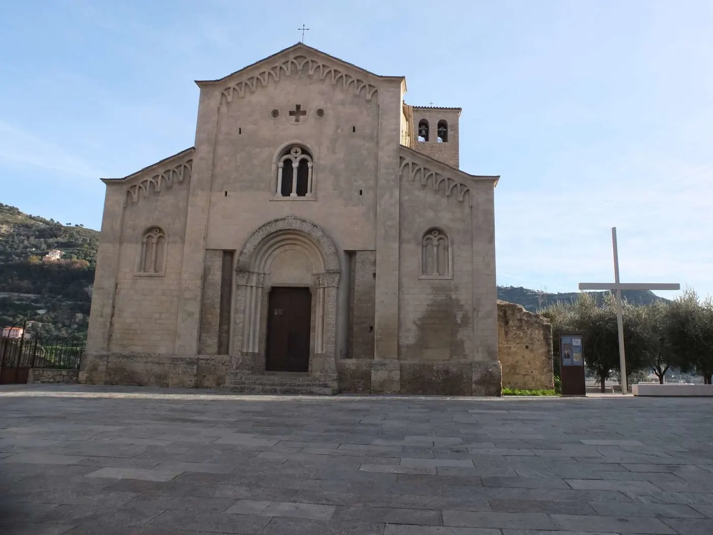 L’église San Michele à Vintimille, siège historique du Prieuré de Saint-Michel